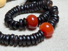 画像7: チベット・老紫檀とペマラカ、数珠カウンターの御数珠　( Old TIbetan rose wood beads  mala )　アンティーク (7)