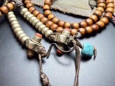 画像3: 老木珠（白檀）のチベット念珠・スンドゥ、数珠カウンター付き　(old tibetan sandalwood mala )アンティーク (3)