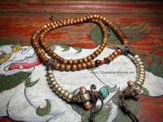 画像1: 老木珠（白檀）のチベット念珠・スンドゥ、ターコイズ・数珠カウンター付き　(old tibetan sandalwood mala )アンティーク (1)