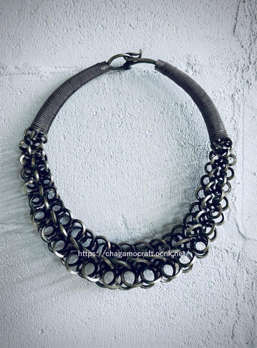 画像7: ミャオ族のハレの日盛装用、首飾り（雷山県西江地区ほか）　ミャオシルバー(苗銀製) （大）　 (7)