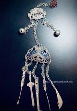 画像1: 貴州苗族（ミャオ族）の苗銀製衣裳飾り（根付）首飾り【マザーオブバタフライ】七宝 (1)