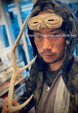 画像7: エルク角製　遮光器・シャーマニック彫刻　　(ユピック・イヌイット/エスキモー)　台座付き　 (7)