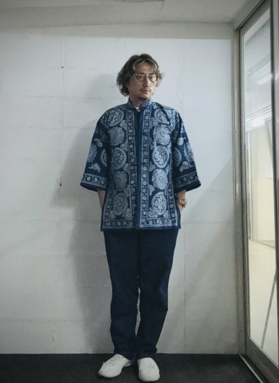 画像3: 革家苗族（Ge jia Miao/ガージアミャオ族）　マオカラージャケット・木綿・藍染・ろうけつ染め