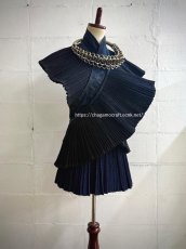画像4: 雷山大塘苗族（lei shan da tang ミャオ族）　藍染プリーツ・巻きショート丈スカート（チュチュ丈）ビンテージ (4)