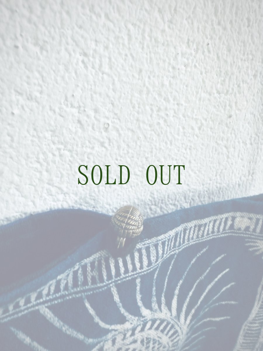 画像3: ガージア・ミャオ族（革家苗族）ろうけつ藍染（藍印花布）古布リメイク、ショルダーミニポーチ (3)