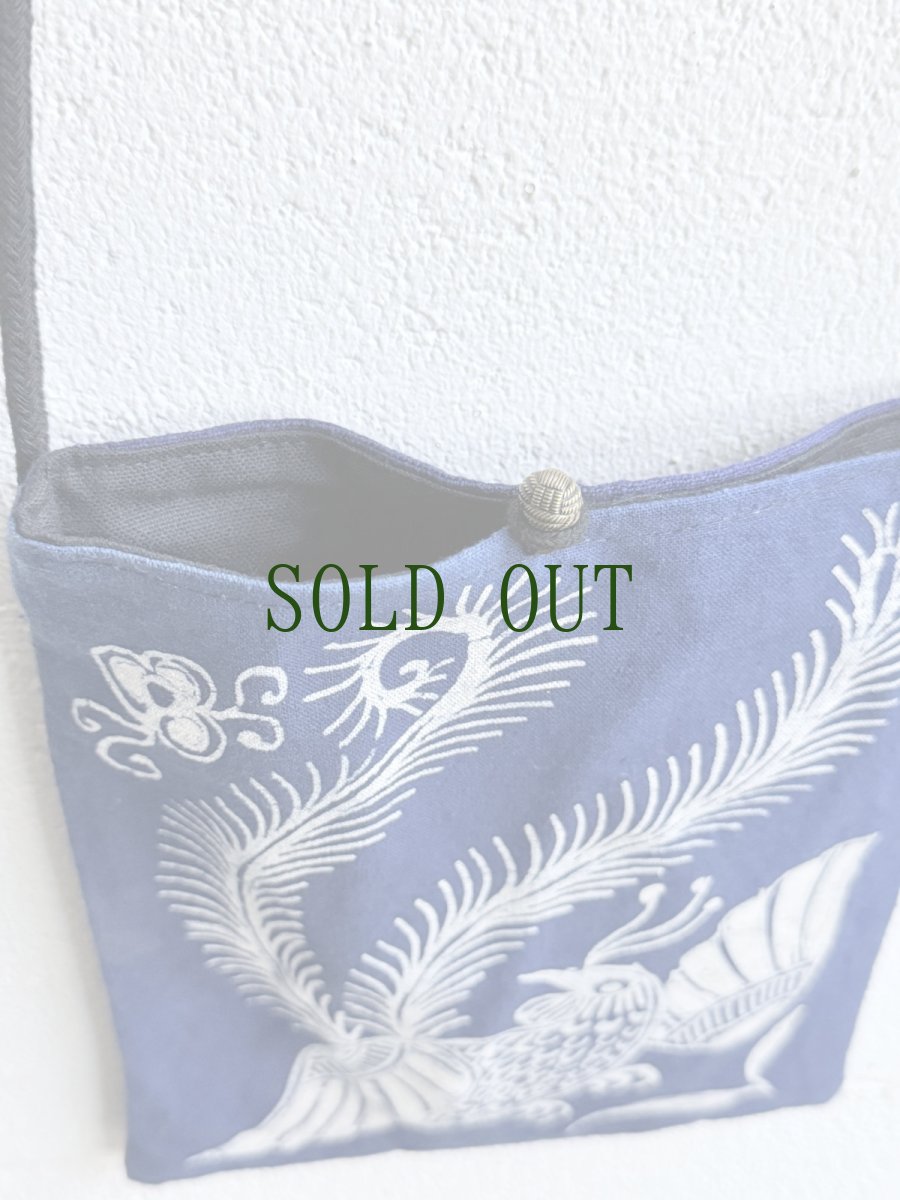 画像5: 革家苗族（ミャオ族）ろうけつ藍染（印花布）古布リメイク、ショルダーミニポーチ (5)