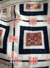 画像12: バイクーヤオ族（白裤瑶族）・上衣（貫頭衣）・藍染、ろうけつ、野蚕糸刺繍（アンティーク） (12)