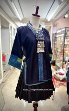 画像13: トン族（侗族）　藍染亮布（木綿）・野蚕糸刺繍　前開き ジャケット（ビンテージ）　 (13)