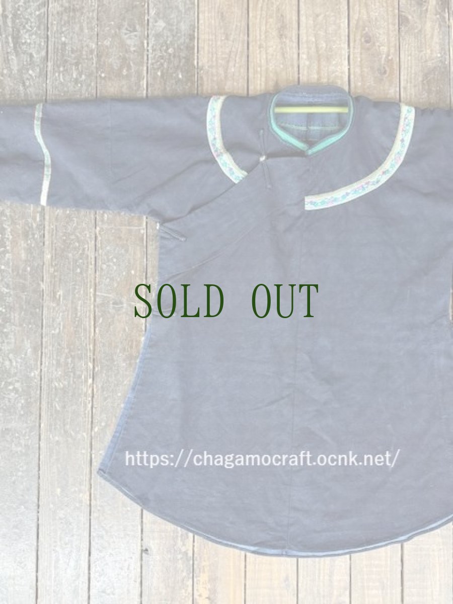 画像7: 六盘水・布依族（プイ族・Bou yei ）木綿藍染め・刺繍　チャイナチュニック上衣（ビンテージ） (7)