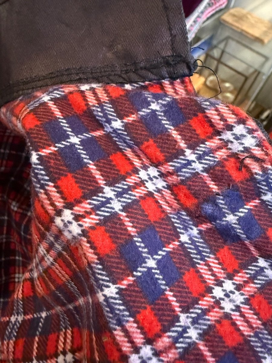 画像12: 侗族（トン族）木綿・藍染【亮布】マオカラー・カンフージャケット（頭紋布/ドビー織）　 (12)