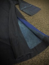 画像9: 六盘水・布依族（プイ族・Bou yei ）藍染め木綿・刺繍　ロング丈チャイナチュニック（ビンテージ） (9)
