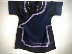 画像1: 六盘水・布依族（プイ族・Bou yei ）木綿藍染め・刺繍・バイアス・　チャイナチュニック上衣（ビンテージ） (1)