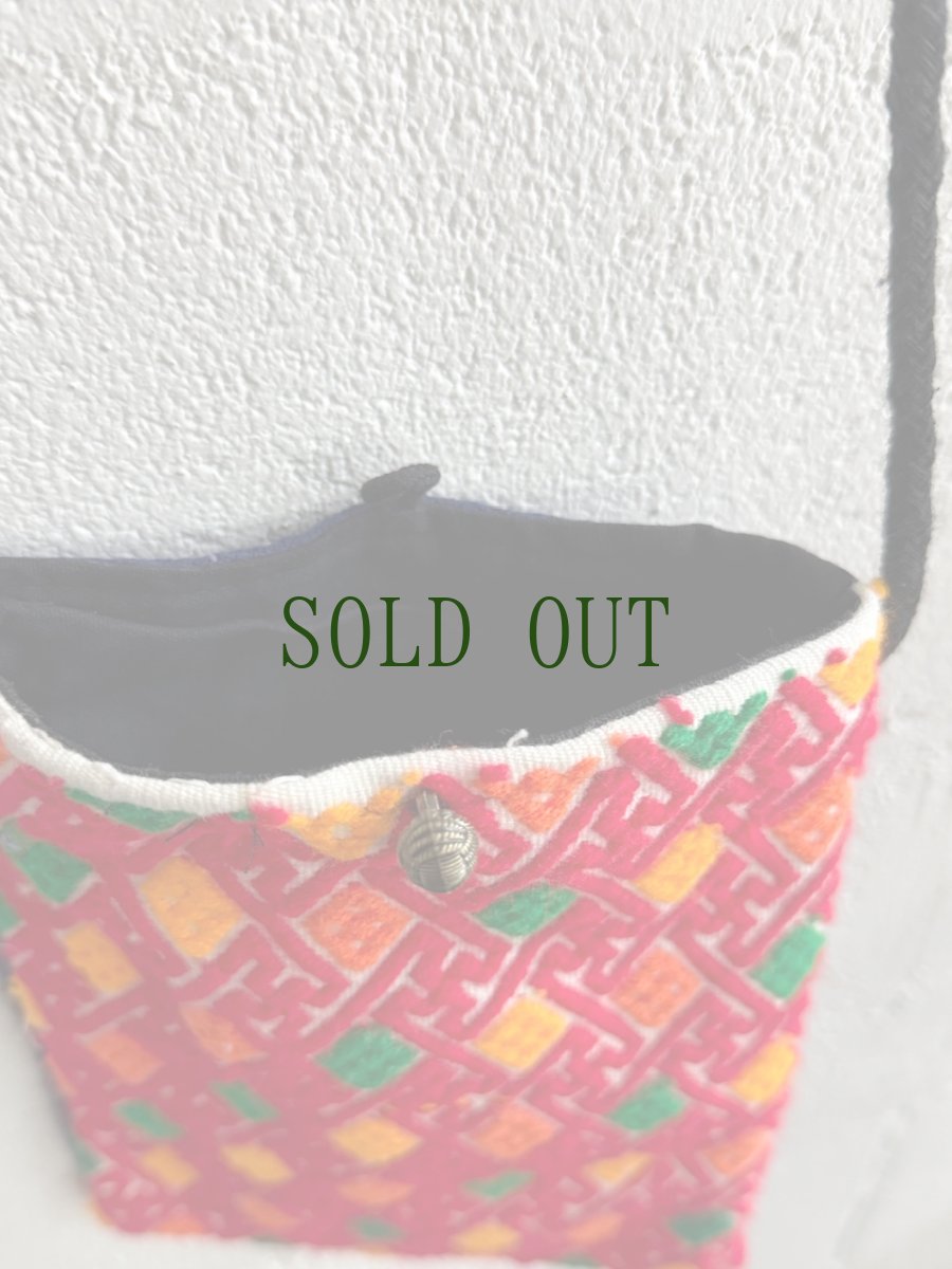 画像4: 貴州省・壮族（チワン）藍染・木綿・織布　ショルダーミニポーチ (4)