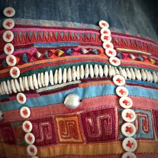 画像7: ハニ族（アカ族/哈尼族）藍染め大麻製、刺繍　上衣　（アンティーク） (7)