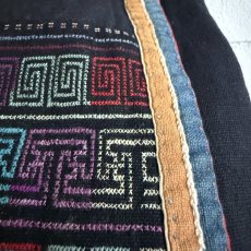 画像6: ハニ族(アカ族/哈尼族)藍染め大麻製、刺繍 上衣 (アンティーク) (6)