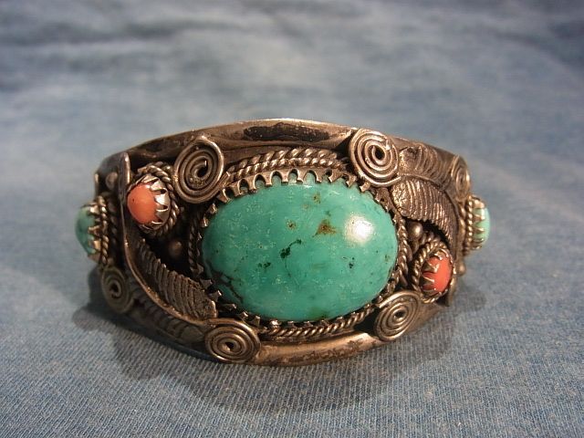 チベタン・シルバーバングル（ターコイズ） （tibetan silver bangle with turquoise） - Chagamo