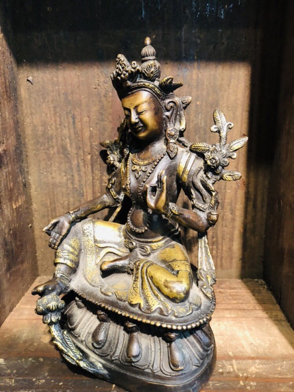 グリーンターラ（アンティーク銅製チベット仏像) 緑多羅菩薩