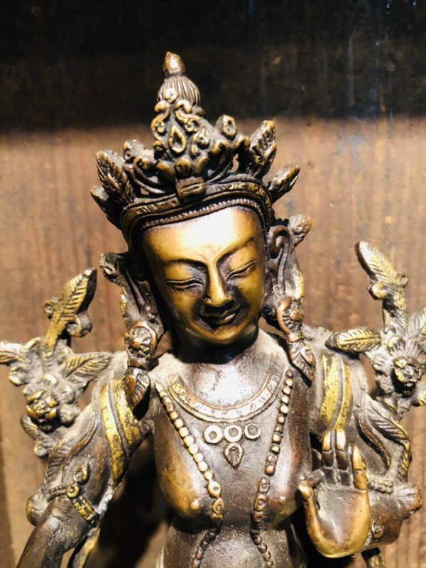 グリーンターラ（アンティーク銅製チベット仏像) 緑多羅菩薩
