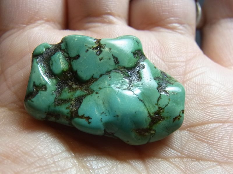 Old TIbetan turquoise and Puｍtek beads チベタン天然ターコイズ(yu
