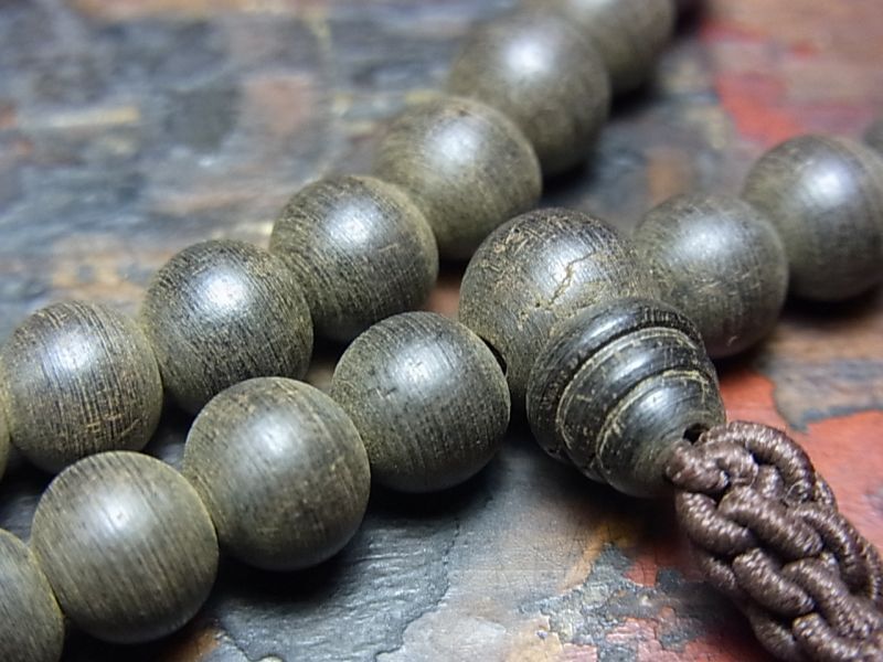 沈香木（伽羅）の108玉念珠 （7〜7,5mm珠）約24ℊ - Chagamocraft (チャ 