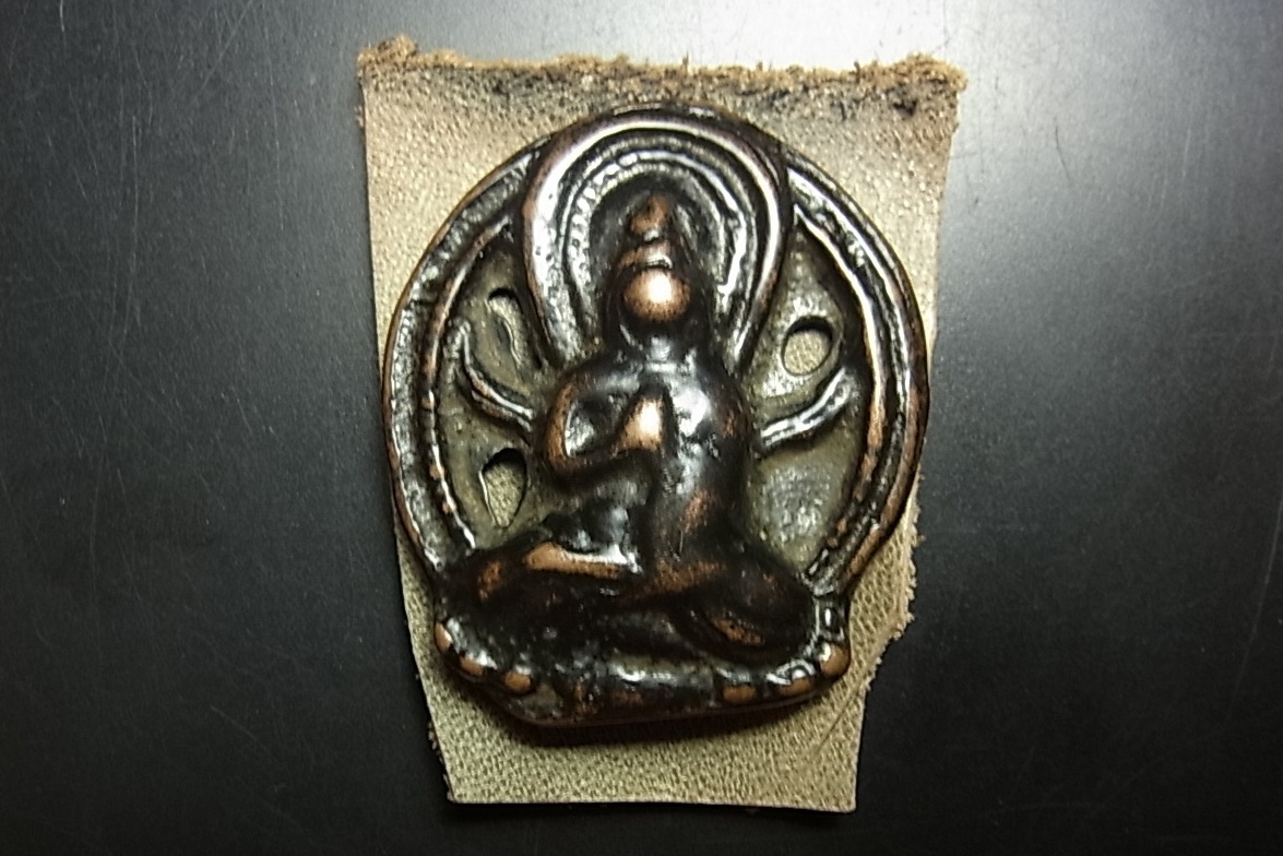 チベットトクチャ(Thogchags) 銅地天鉄 女神ザキラム 隕鉄根付 お守り チベットトクチャ(Thogchags) 銅地天鉄 女神ザキラム 隕鉄根付